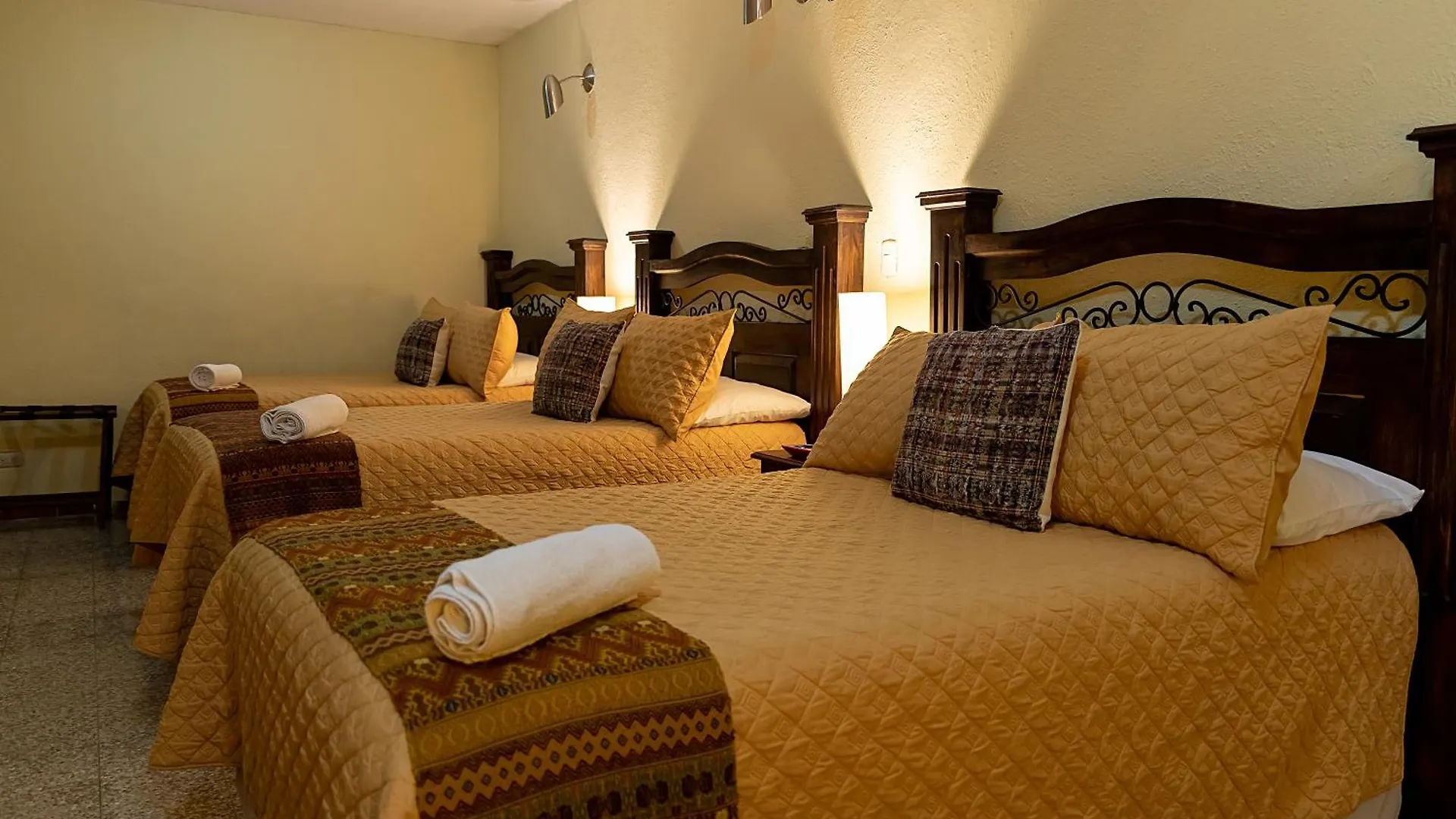 Hostal Donde Regina Guatemala-Stadt Guatemala